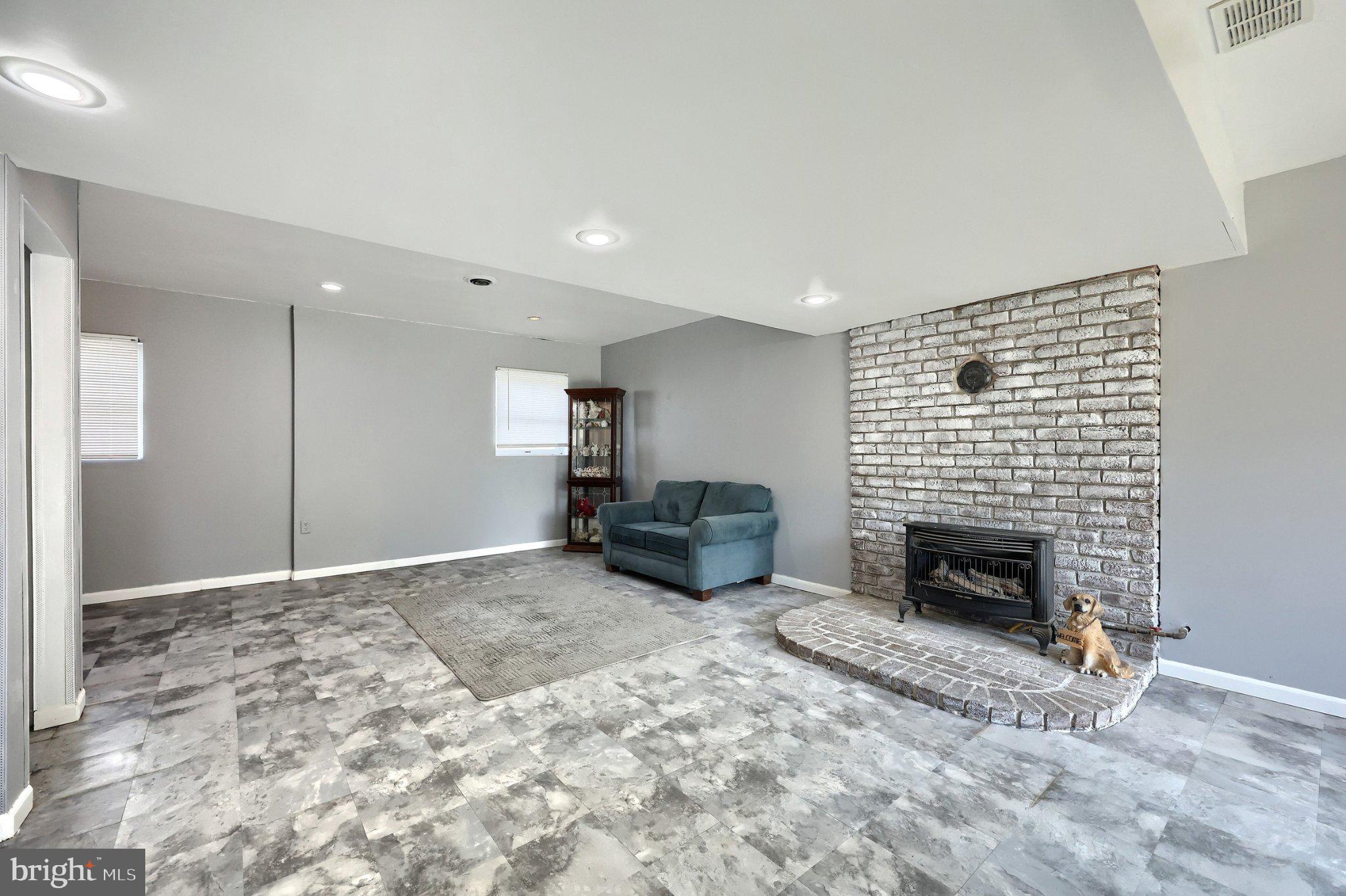 3116 Grandview Road Hanover, PA 17331 - Photo 21 of 35 Spacious living area with cozy charm.