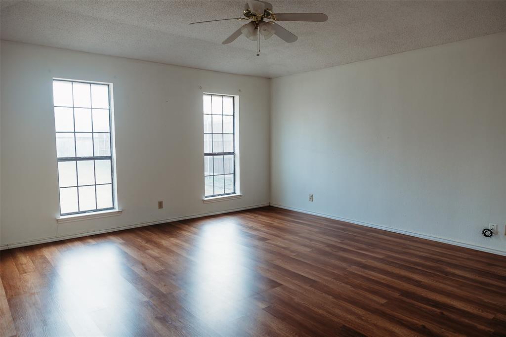 2106 Pecan Street Bonham, TX 75418 - Photo 21 of 23