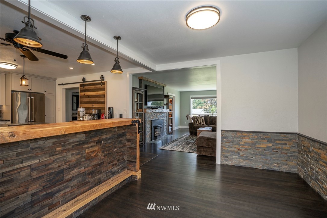 4203 Robin Road West University Place, WA 98466 - Photo 14 of 30 Gallery Image 14