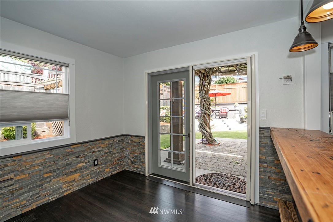 4203 Robin Road West University Place, WA 98466 - Photo 15 of 30 Gallery Image 15