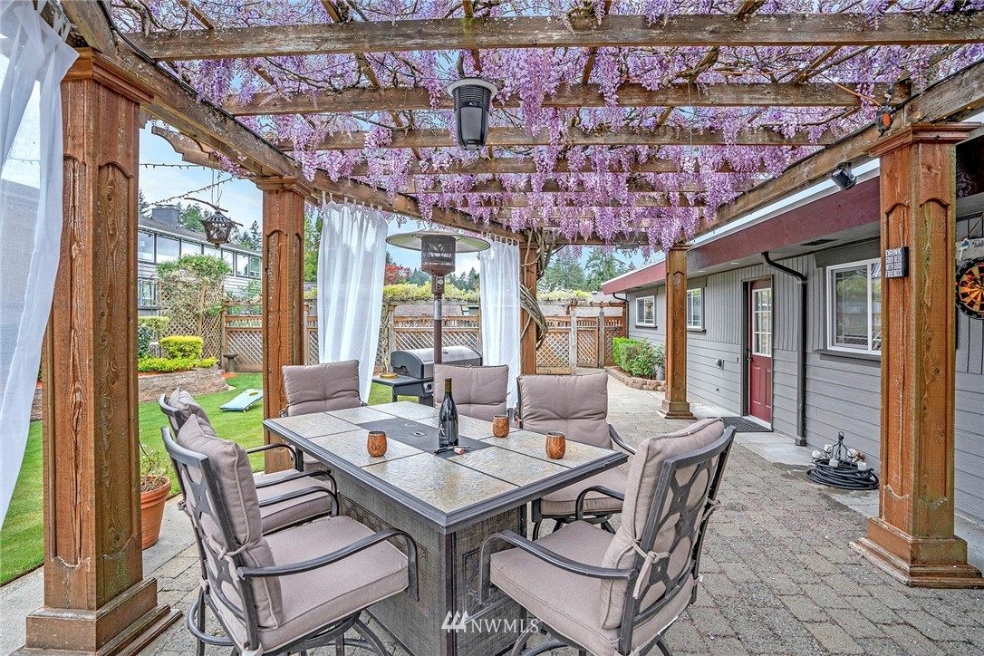 4203 Robin Road West University Place, WA 98466 - Photo 17 of 30 Gallery Image 17