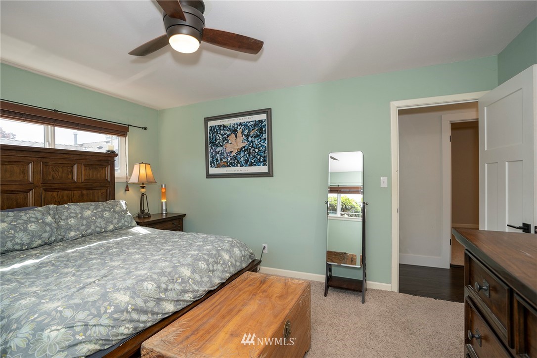 4203 Robin Road West University Place, WA 98466 - Photo 22 of 30 Gallery Image 22