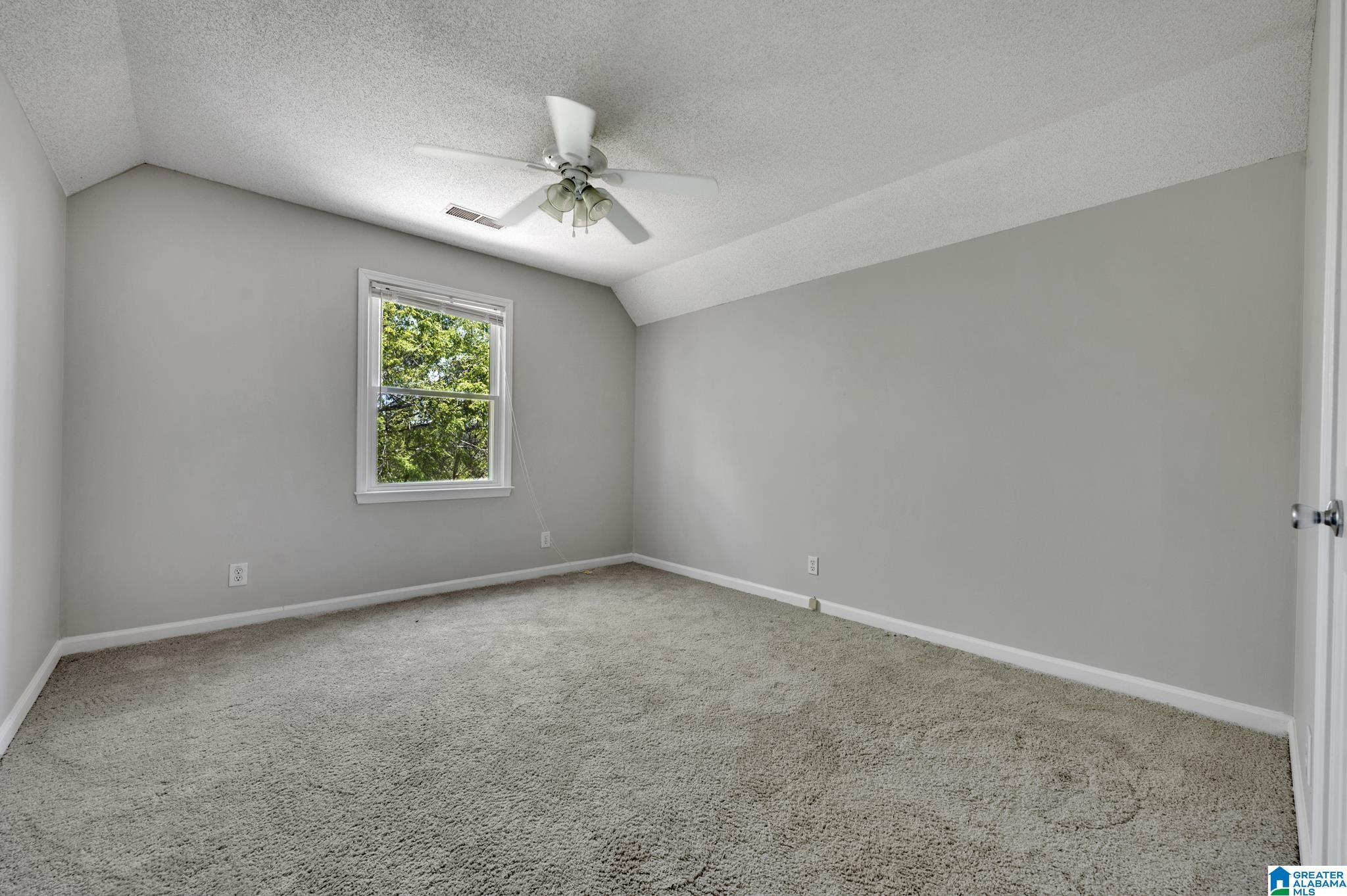 785 Gable Drive Center Point, AL 35215 - Photo 11 of 17