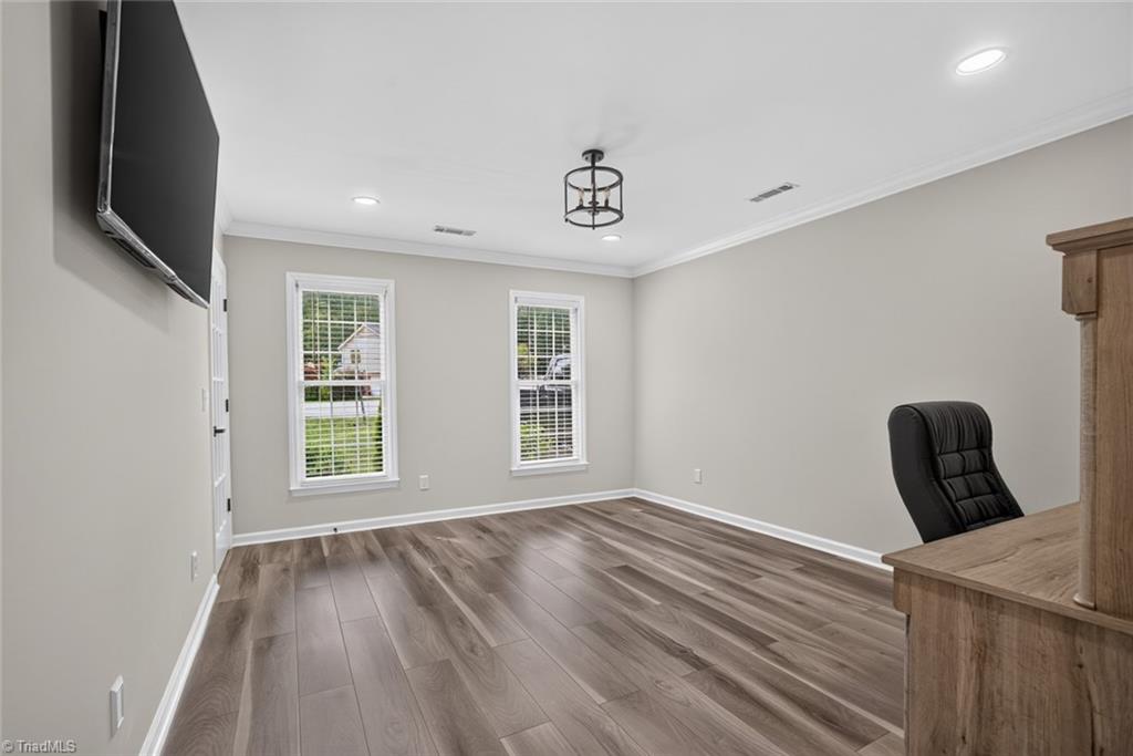 4000 Loch Mere Road High Point, NC 27265 - Photo 19 of 46