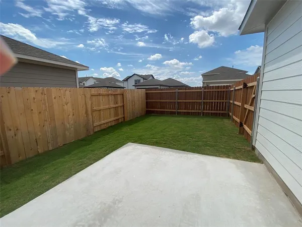 $2,095 | 2408 Oscar Eli Place, Round Rock, TX 78665