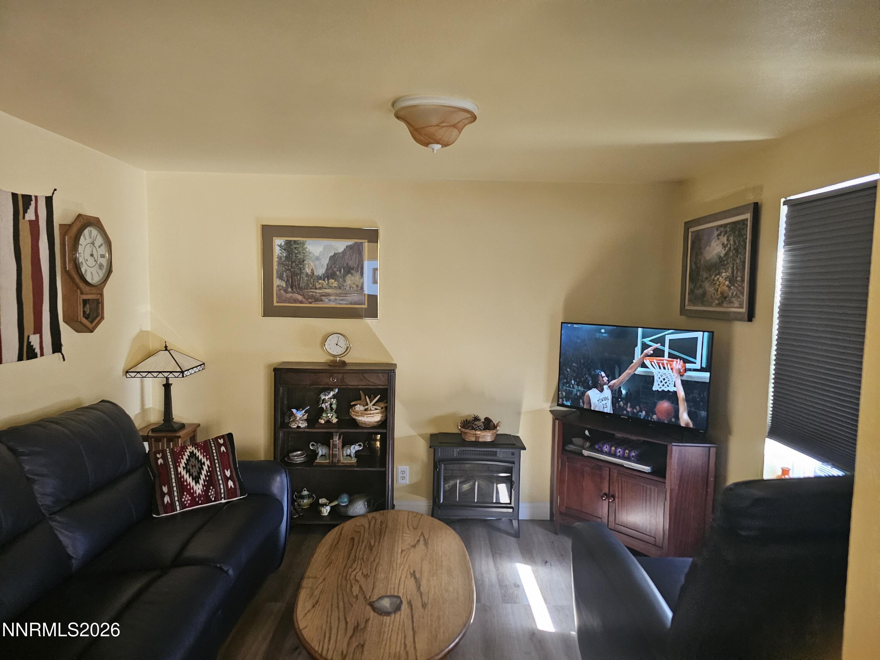 118 Mark Street Gardnerville, NV 89410 - Photo 6 of 15 1000062406