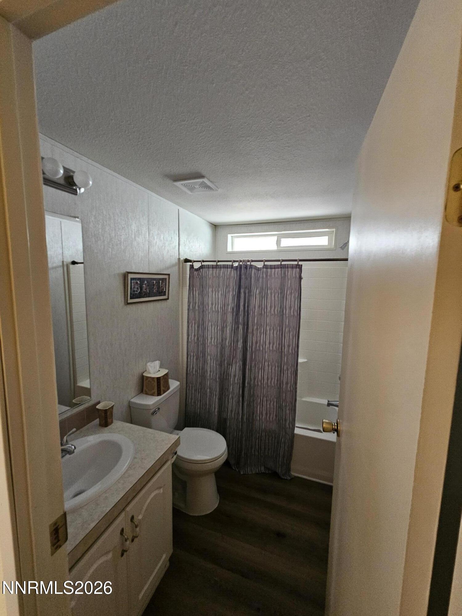 118 Mark Street Gardnerville, NV 89410 - Photo 8 of 15 1000062420