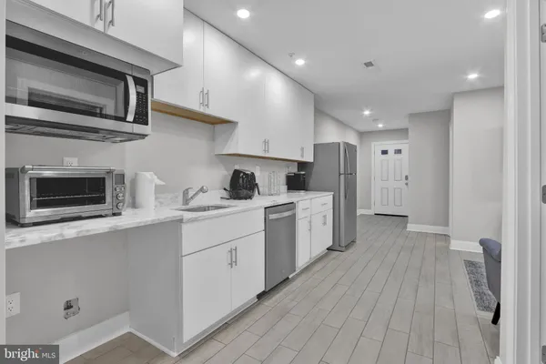 $3,000 | 1167 Morse Street Northeast, Unit B1, Washington, DC 20002