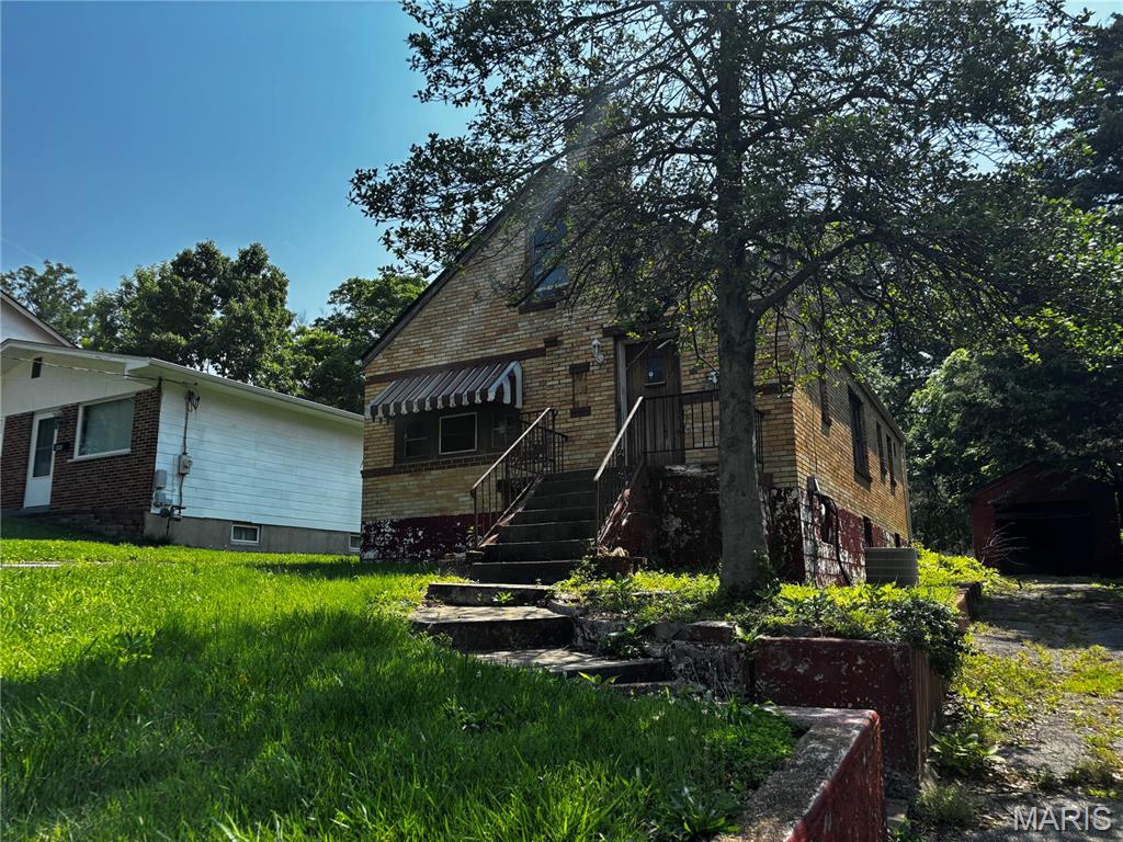 2814 Walton Road St. Louis, MO 63114 - Photo 2 of 32 Gallery Image 2