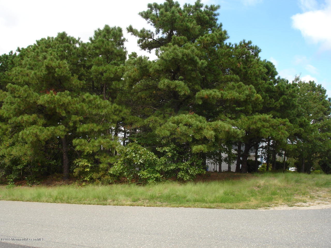 236 Commodore Road Manahawkin, NJ 08050 - Photo 3 of 5 396 Yeoman and Lot 007
