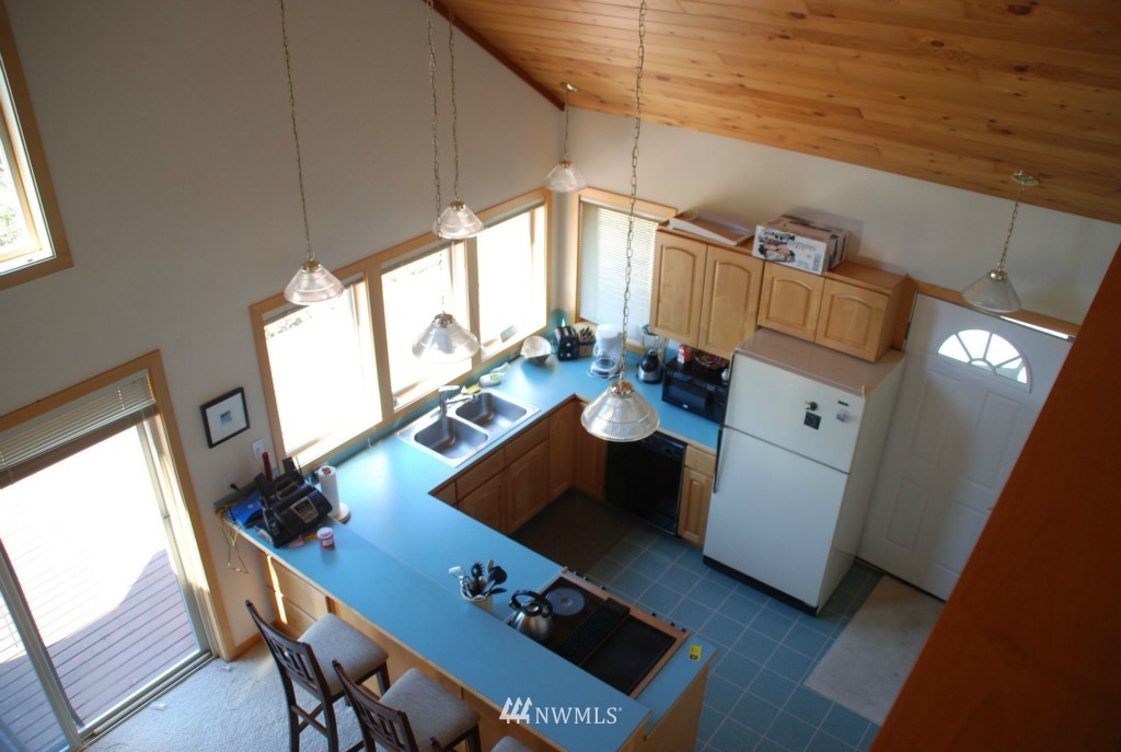 245 McCurdy Point Road Port Townsend, WA 98368 - Photo 9 of 15 Gallery Image 9