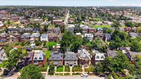$1,075,000 | 5095 Westminster Place, St. Louis, MO 63108