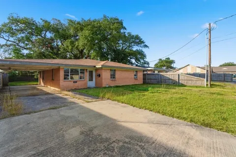 $29,000 | 2424 Tupelo Street, Lake Charles, LA 70601