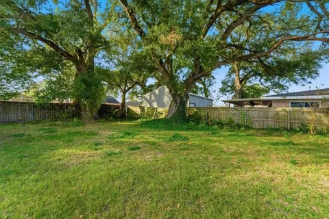 $29,000 | 2424 Tupelo Street, Lake Charles, LA 70601