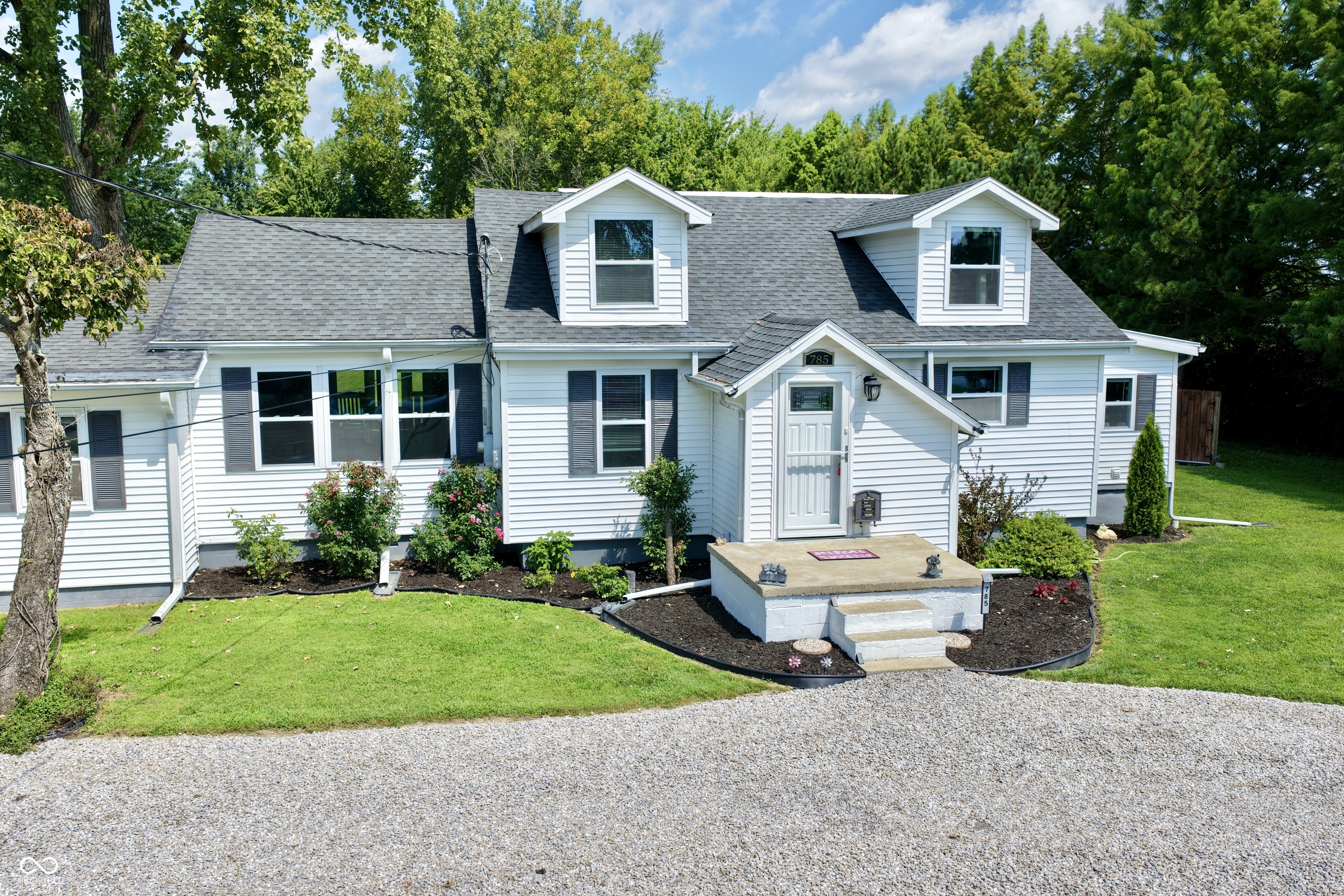 785 Enos Road Seymour, IN 47274 - Photo 3 of 51 Gallery Image 3