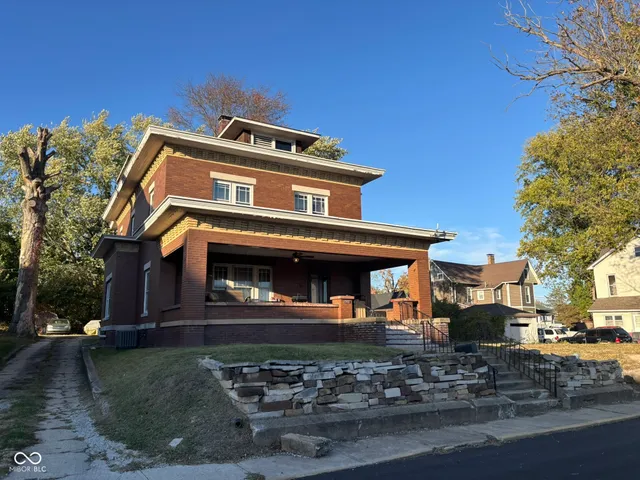 $180,000 | 28 East Church Street, Brazil, IN 47834