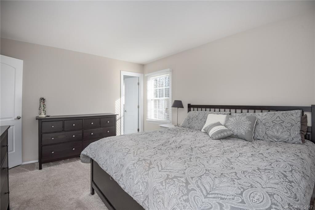 1110 Berry Ridge Road Charlotte, NC 28270 - Photo 12 of 18 Gallery Image 12