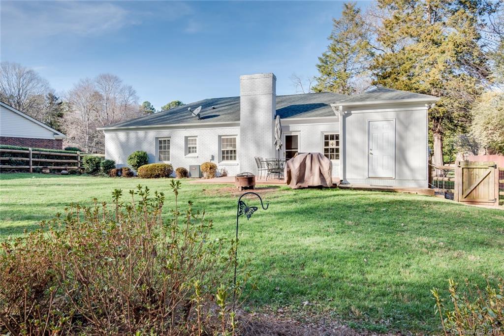 1110 Berry Ridge Road Charlotte, NC 28270 - Photo 17 of 18 Gallery Image 17