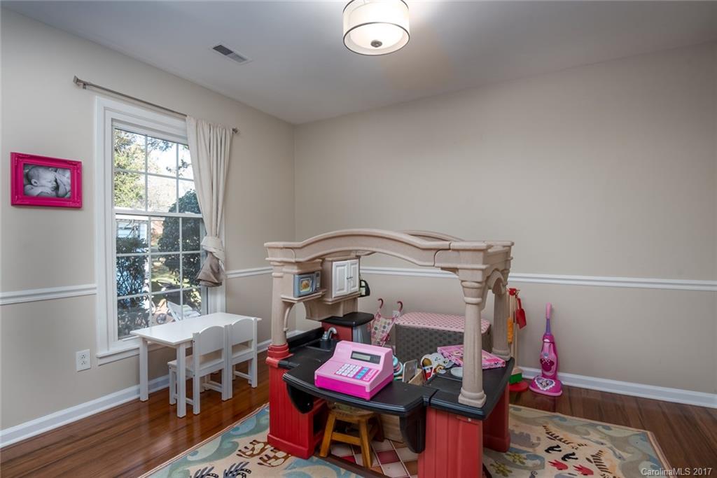 1110 Berry Ridge Road Charlotte, NC 28270 - Photo 5 of 18 Gallery Image 5