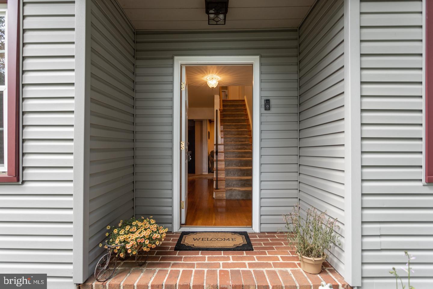 908 Radnor Road Wayne, PA 19087 - Photo 2 of 46