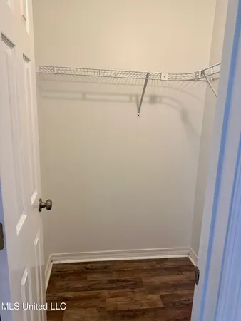 $1,175 | 590 Royal Oak Drive, Unit 1, Pass Christian, MS 39571