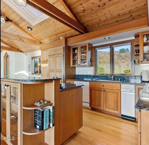 $2,250,000 | 7400 S Highway 1, Elk, CA 95432