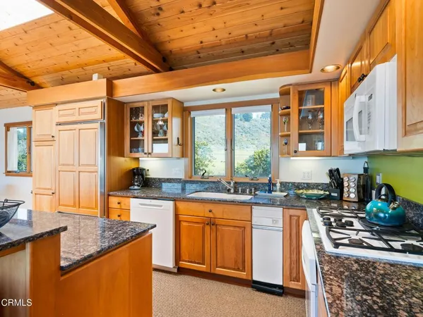 $1,995,000 | 7400 S Highway 1, Elk, CA 95432