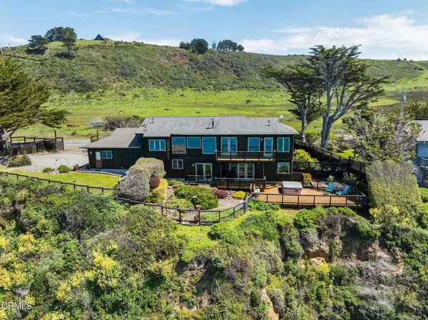 $1,995,000 | 7400 S Highway 1, Elk, CA 95432