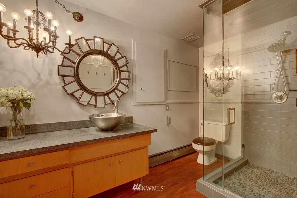 8499 Tillicum Road Southwest Seattle, WA 98136 - Photo 14 of 20