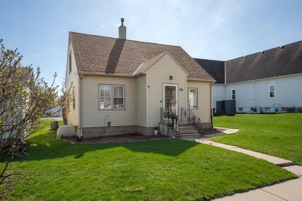 $243,500 | 106 North 4th Street, Goodhue, MN 55027