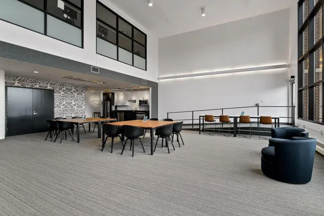 $2,575 | 401 North 2nd Street, Unit 305, Minneapolis, MN 55401