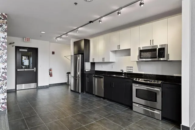 $2,575 | 401 North 2nd Street, Unit 305, Minneapolis, MN 55401