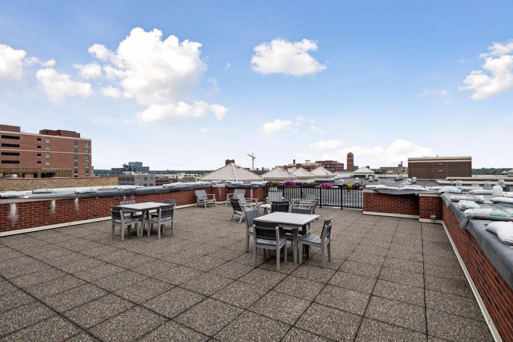 401 North 2nd Street, Unit 305 Minneapolis, MN 55401 - Photo 29 of 41