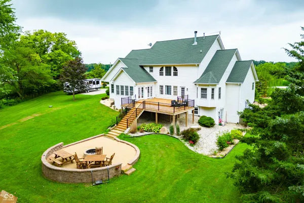 $799,900 | 15411 Highway 9, Hope, IN 47246