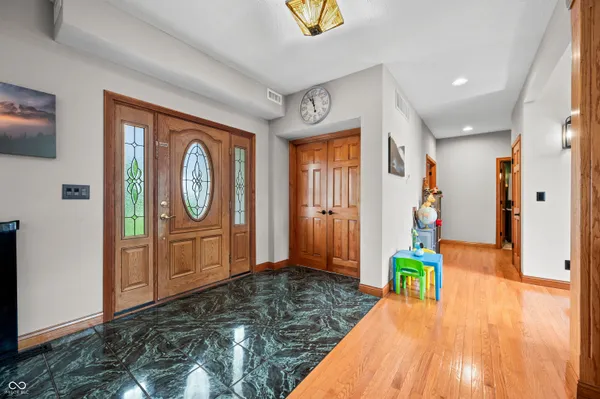 $799,900 | 15411 Highway 9, Hope, IN 47246