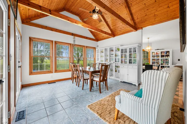 $799,900 | 15411 Highway 9, Hope, IN 47246