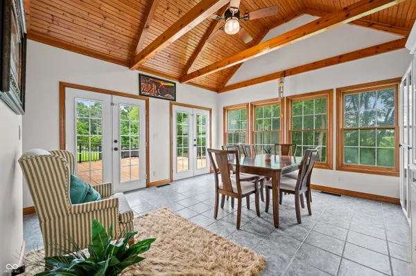 $799,900 | 15411 Highway 9, Hope, IN 47246