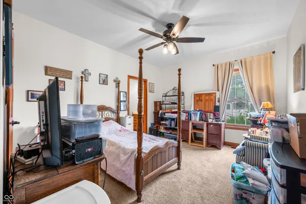 $799,900 | 15411 Highway 9, Hope, IN 47246