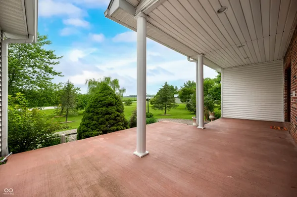 $799,900 | 15411 Highway 9, Hope, IN 47246