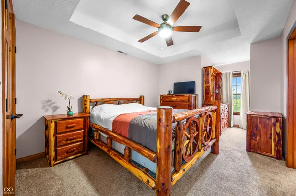 $799,900 | 15411 Highway 9, Hope, IN 47246