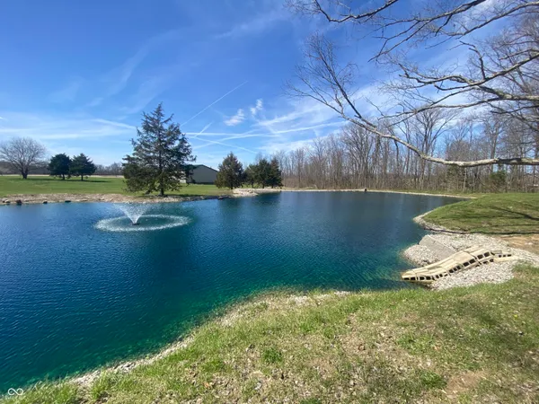 $799,900 | 15411 Highway 9, Hope, IN 47246