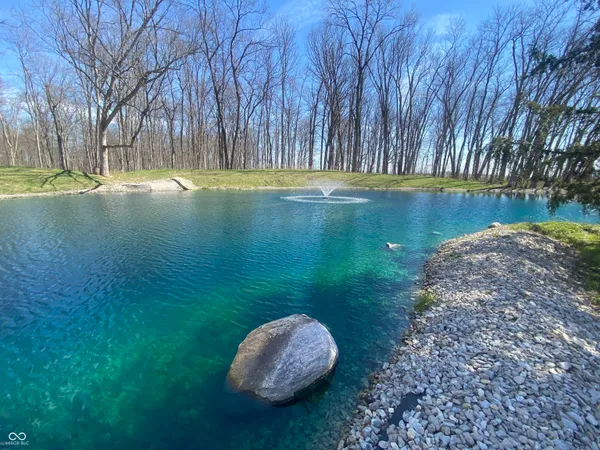 $799,900 | 15411 Highway 9, Hope, IN 47246