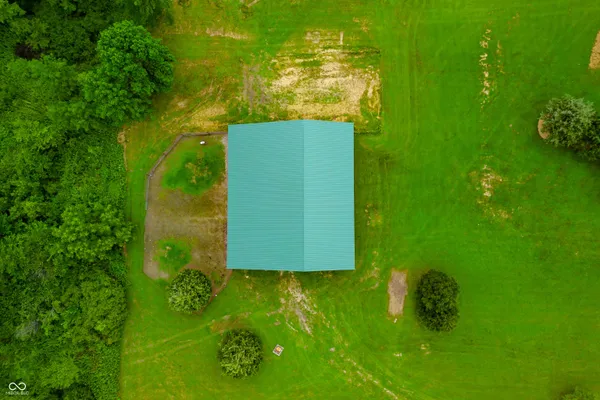 $799,900 | 15411 Highway 9, Hope, IN 47246