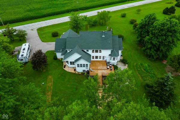 $799,900 | 15411 Highway 9, Hope, IN 47246