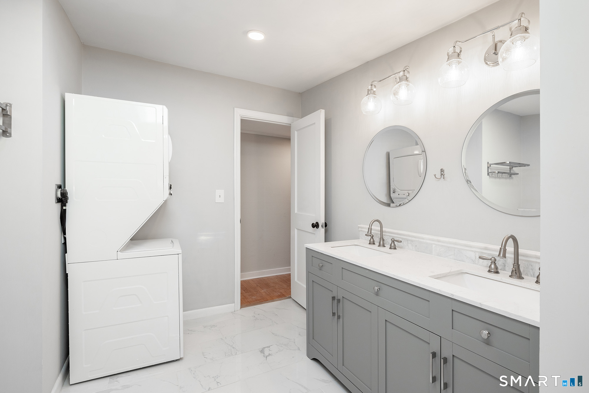 16 Crescent Drive Ridgefield, CT 06877 - Photo 22 of 34