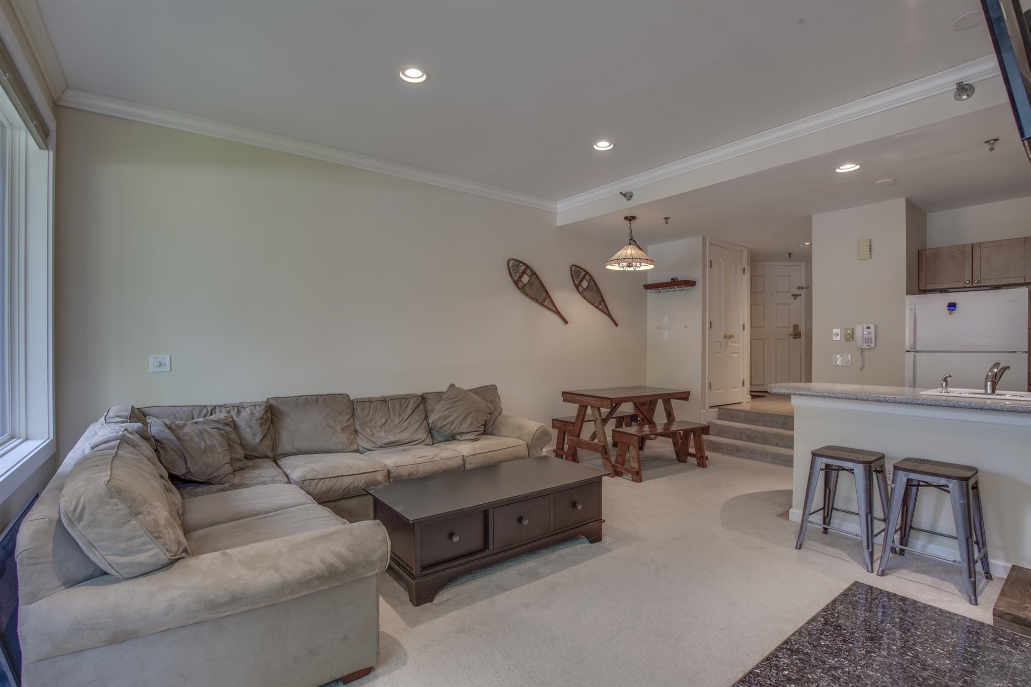 112 High Ridge Road, Unit D10 Killington, VT 05751 - Photo 4 of 13 Gallery Image 4
