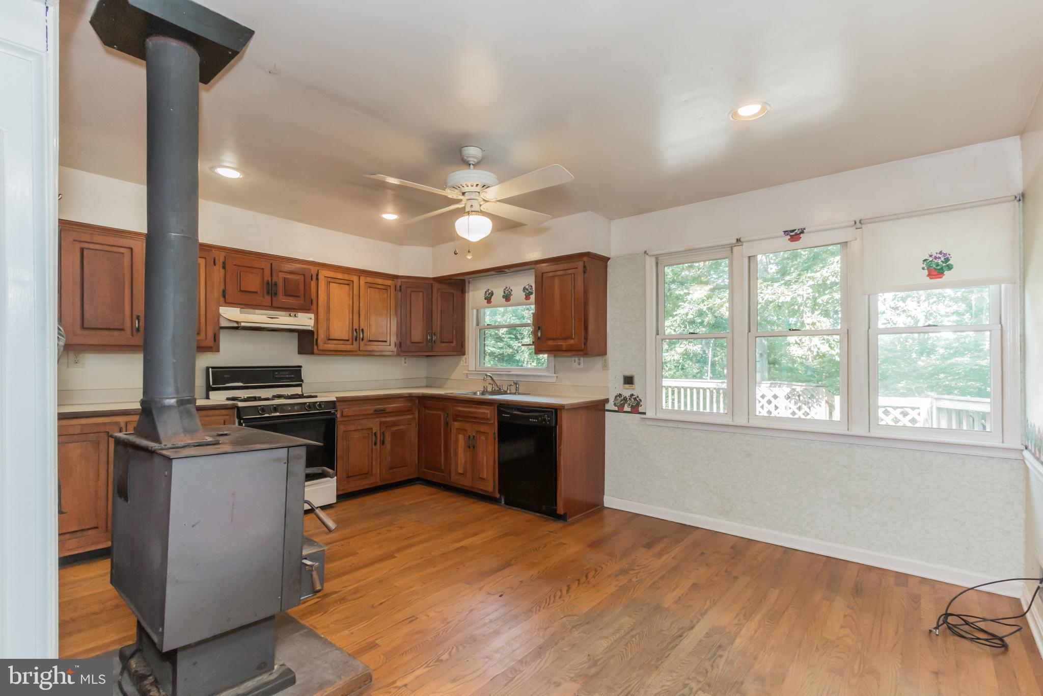 22610 Peach Tree Road Boyds, MD 20841 - Photo 15 of 40