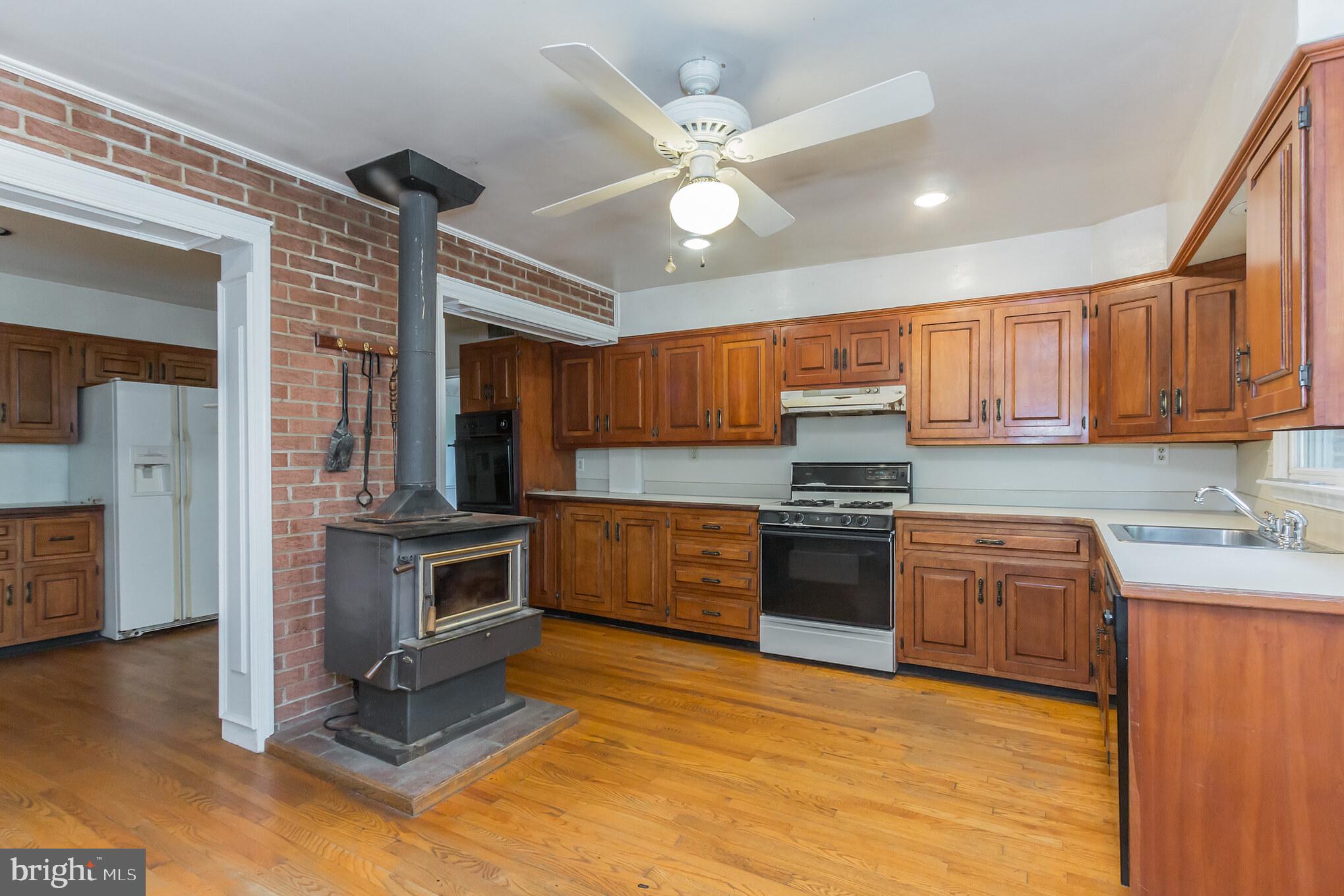 22610 Peach Tree Road Boyds, MD 20841 - Photo 16 of 40