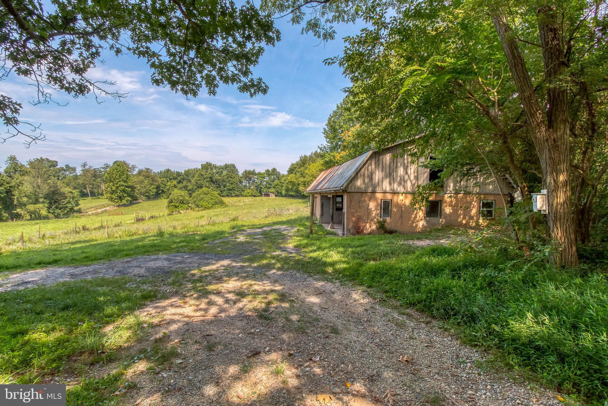 22610 Peach Tree Road Boyds, MD 20841 - Photo 38 of 40