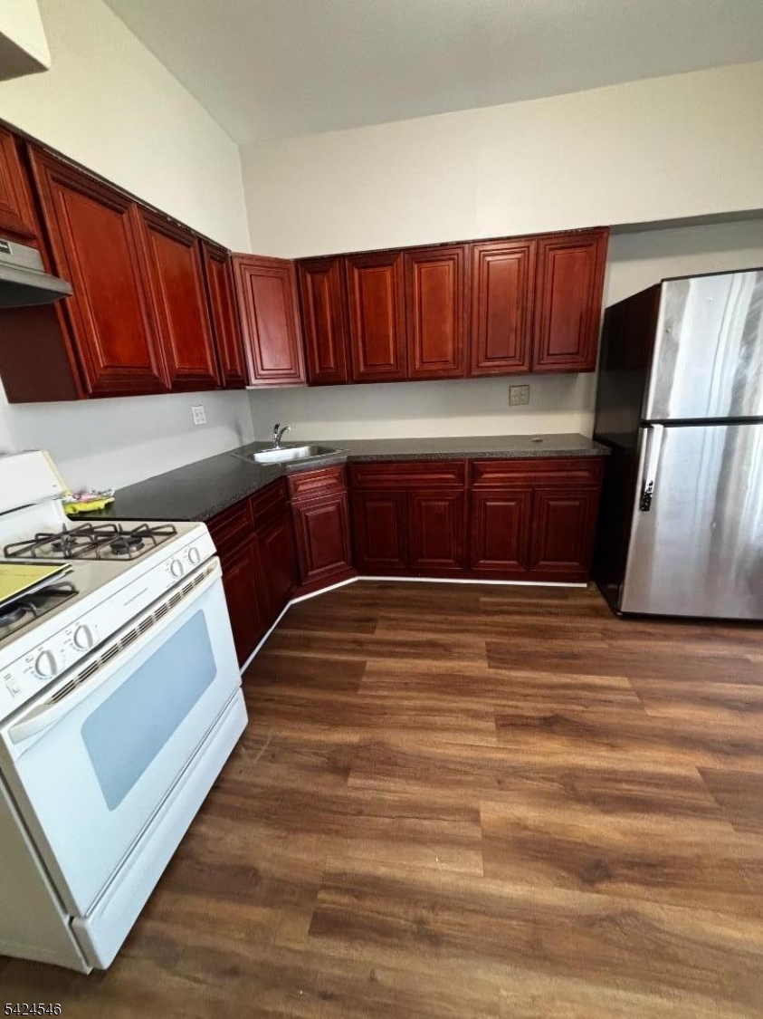 203 Lawrence Street Paterson, NJ 07501 - Photo 5 of 12